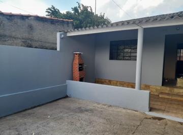 Foto 01 · Imperdível Casa à Venda em Indaiatuba-SP, 3 Quartos, 2 Salas, 2 Banheiros, 3 Vagas, 150 m² no Núcleo