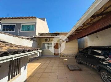 b357e3a15f0fa83b7f2949244e9d73945fb498dc · Casa com 3 dormitórios à venda, 225 m² por R$ 720.000,00 - Engenho do Mato - Niterói/RJ