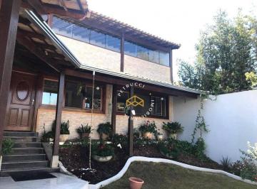 d77e2c992c4020b8a07a60904df74d3cb835b6d9 · UMA CASA EXTRAORDINÁRIA COM VISTA PERMANENTE PARA O VALE DE SOUSAS