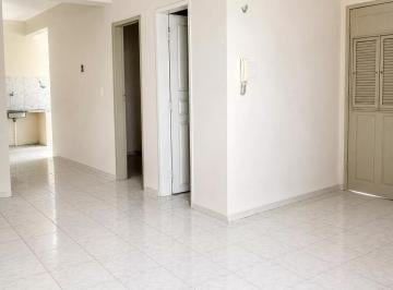img0 · Apartamento com 2 Quarto(s) e 2 banheiro(s) para Alugar, 50 m² por R$ 1000 / Mês