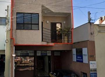a3df8a0cffd8ca18148b6640d99126e80c63b42d · Casa Residencial / Centro