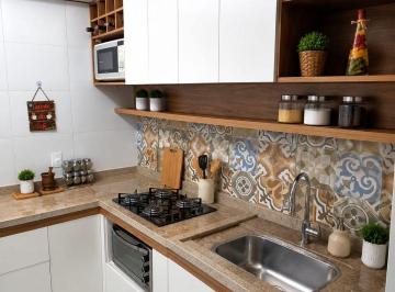 Apartamento de 2 quartos, Juiz de Fora · APARTAMENTO COM VARANDA