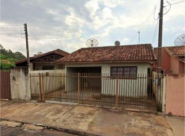 Casa de 3 quartos, Cerqueira César · Casa em Cerqueira César/SP