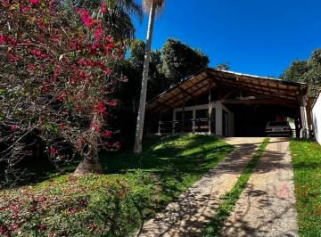 Casa · 142m² · 1 Quarto · 3 Vagas · Aluga-se CASA TÉRREA, 1 dormitorio, cond. Vila Verde.