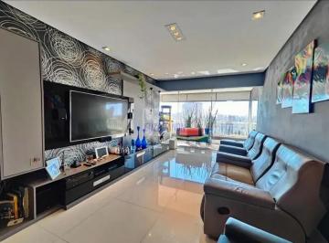 3wkphwqwgmb1783551229645.jpg · Apartamento em excelente estado de conservação, decorado com fino acabamento. 3 suítes, 3 vagas e de