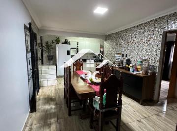 Imagem 1 · Casa para venda em Parque Bandeirante, Rio Verde