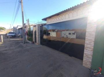 Imagem 1 · Casa para venda em Jardim Califórnia, Formosa