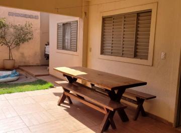 Imagem 1 · Casa para venda em Parque Residencial dos Girassóis, Campo G