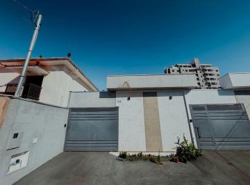 Foto 01 · Casa, Centro, Alfenas, MG