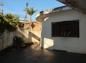 Casa de 2 quartos, Embu das Artes · Casa térrea e ampla com quintal e garagem