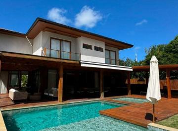 Casa de 1 quarto, Mata de São João · Casa no Praia Bella | Praia do Forte | 469 m² | 7 Suítes | Porteira Fechada