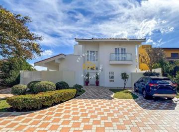 Casa de 4 quartos, Campinas · CASA MOBILIADA PARA LOCAÇÃO COM 4 SUÍTES, PISCINA E ÁREA GOURMET
