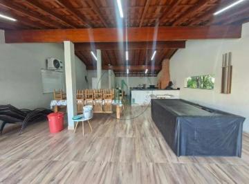 Casa · 380m² · 4 Quartos · 4 Vagas · Casa alto padrão mobiliada com 4 suítes e piscina em Ártemis