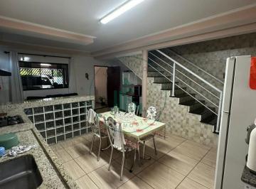 Casa · 350m² · 4 Quartos · 2 Vagas · Sobrado em Bela Vista - Rio das Pedras