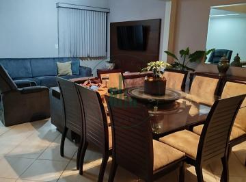 Casa · 159m² · 3 Quartos · 2 Vagas · Sobrado com 03 Dorms sendo 1 Suíte, 2 Vagas em Dois Córregos