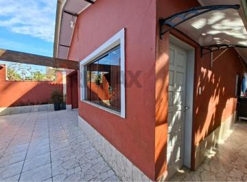 Casa · 12m² · 4 Quartos · 3 Vagas · Casa á venda na Pria do Guaiuba