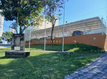 Comercial · 150m² · 18 Vagas · Loja à venda em Sorocaba, Centro, com 150 m²