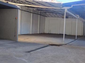 Comercial · 1400m² · Galpão na Rua Carlos Escobar, 202 • 1400 m²