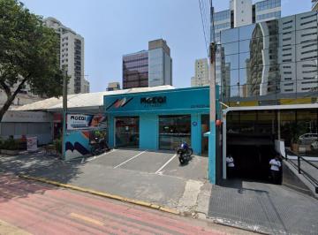 Comercial · 180m² · 3 Vagas · Loja na Alameda dos Jurupis, 1139 • 180 m²