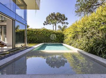 Piscina · Hanami é um garden único