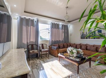 9df97ae5-f39c-43f4-af09-713f8d2b28f3 · Imperdível sobrado para venda em Jardim Mimas com 2 quartos, sendo 1 suíte, 250m²