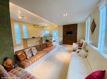 2a824802-5215-49ee-aa89-a5042eecb311 · Imperdível casa para venda em Jardim Virgínia com 4 quartos, sendo 1 suíte, 250m²