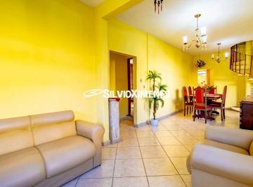 Casa · 262m² · 8 Quartos · 2 Vagas · Casa com 8 quartos à Venda, Horto Florestal - Belo Horizonte
