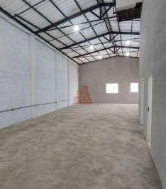 Comercial · 300m² · 1 Quarto · 3 Vagas · Galpão Comercial à Venda com 3 Vagas de Garagem