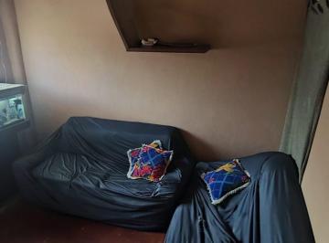 Casa · 112m² · 2 Quartos · Casa à venda na Ponta Grossa, ótimo local, 2/4, salas de estar e jantar, 104m2