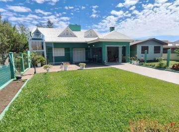 Casa · 221m² · 4 Quartos · 2 Vagas · 🏡 Excelente oportunidade em Mariluz B – Imbé/RS