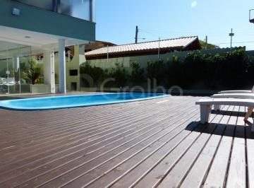 02 · Apartamento de 88m² com 2 quartos no Morro das Pedras