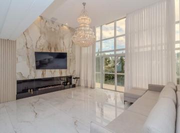 Casa · 1000m² · 6 Quartos · 6 Vagas · Luxo e Exclusividade: Casa em Condomínio na Praia Brava com 1000m² Privativos