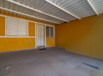Casa · 50m² · 2 Quartos · 2 Vagas · Casa de 2 dormitórios e 2 vagas de garagem em Cachoeirinha.