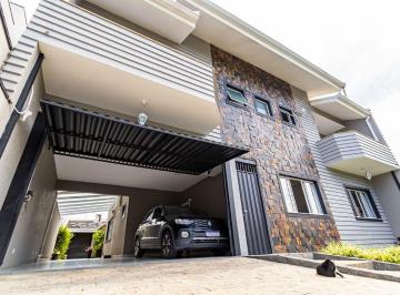 Casa · 390m² · 3 Quartos · 7 Vagas · Sobrado para venda em Loteamento Pineville de 390.00m² com 3 Quartos, 3 Suites e 7 Garagens