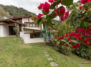 Casa · 1094m² · 5 Quartos · 2 Vagas · Casa para venda em Praia Da Fortaleza de 1094.00m² com 5 Quartos, 3 Suites e 2 Garagens