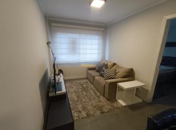 Apartamento de 1 quarto, Curitiba · Apartamento inteiro reformado no Centro- 1 quarto com banheiro e cozinha planejada completa