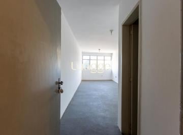 img221385618 · Sala comercial bem localizada, com aproximadamente 40m²