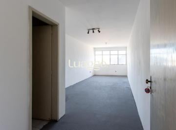 img221382335 · Sala comercial bem localizada, com aproximadamente 40m²