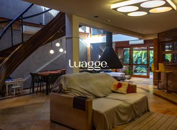 img306210552 · Casa para alugar em Chácara das Pedras com 3 quartos, 4 vagas e ótima localizaçã