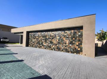 Casa de 4 quartos, Águas Claras · ARNIQUEIRAS - SHA CONJUNTO 4 - CASA MODERNA - VISTA LIVRE - ARNIQUEIRAS