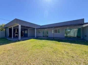 Casa de 3 quartos, Brasília · Casa térrea nova no Solar de Brasília