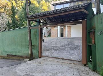 Casa de 3 quartos, Cotia · Casa espaçosa