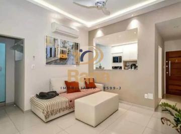 Apartamento de 2 quartos, Rio de Janeiro · Encanto em Botafogo: apartamento de 2 quartos com suíte no Edifício Del Palmar.