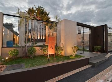 Casa de 4 quartos, Vicente Pires · CASA NOVA MOBILIADA DE ALTO PADRÃO