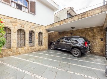 8177ee4b-8256-47e4-91f2-cbb843cc3cc9 · Imperdível sobrado para venda em Vila Guilherme com 4 quartos, sendo 2 suítes, 181m²