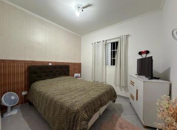 1372bfcf-1d88-4415-95a7-2b0956837e5c · Elegante sobrado para venda em Vila Nivi com 3 quartos, sendo 1 suíte, 84m²