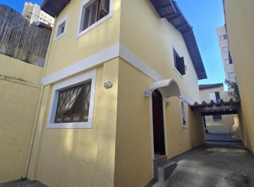 b385fb00-a459-45b4-ad17-b3f8f67696c2 · Confortável sobrado para venda em Jardim São Paulo(Zona Norte) com 3 quartos, sendo 1 suíte, 200m²