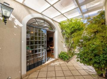 94101d27-4504-461f-ae48-dfb2f33e66c3 · Versátil casa para venda em Morumbi com 4 quartos, sendo 2 suítes, 556m²