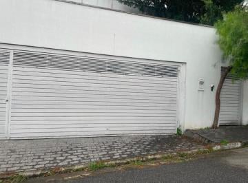 8663d8d7-41a8-4ee2-ad7b-0f59689925ec · Atraente casa para venda em Jardim Prudência com 3 quartos, sendo 1 suíte, 420m²