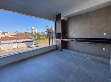 Apartamento · 105m² · 3 Quartos · 2 Vagas · Apartamento de três quartos, sendo um suite, varanda gourmet, duas vagas, no Bairro Aeroporto proxim